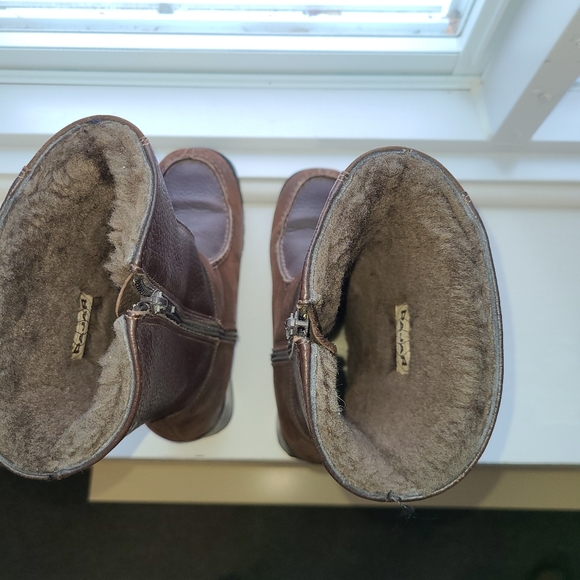 Pajar winter boots. Size 8 - Picture 6 of 7